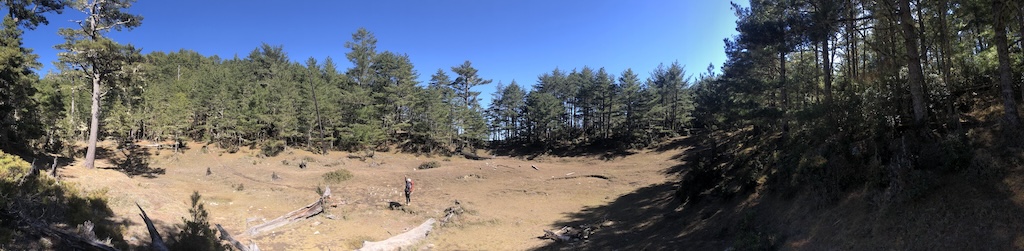 高爾夫球場營地。