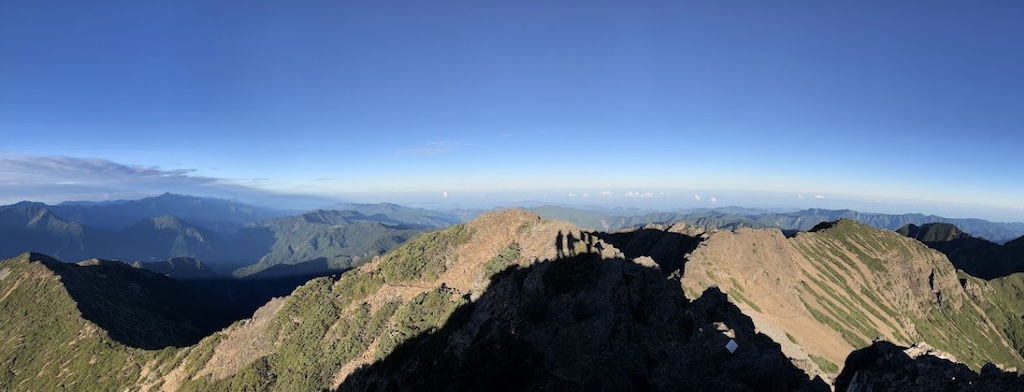 玉山南峰留影